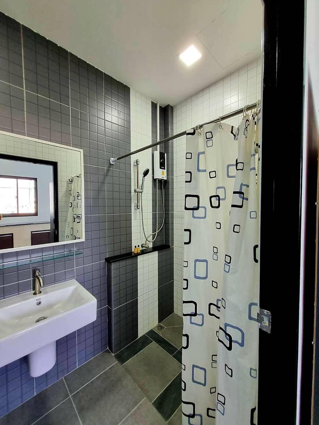 Aqua Residences อควา เรสซิเดนซ์ ห้องพักใหม่ให้เช่า ติดรถไฟฟ้าสถานีวุฒากาศ Бангкок Экстерьер фото